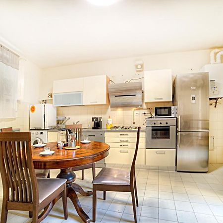 Alfio'S Apartment In เซียนา ภายนอก รูปภาพ