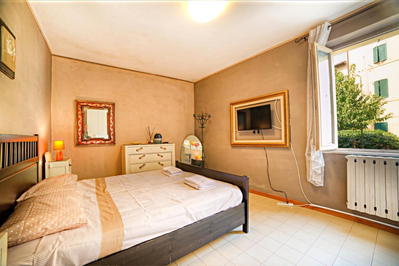 Alfio'S Apartment In เซียนา ภายนอก รูปภาพ