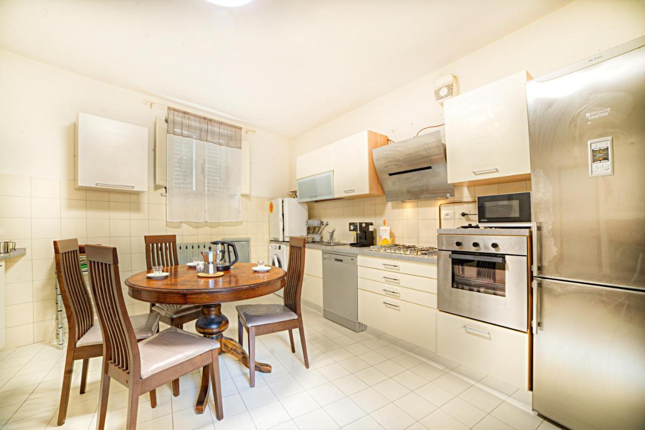 Alfio'S Apartment In เซียนา ภายนอก รูปภาพ