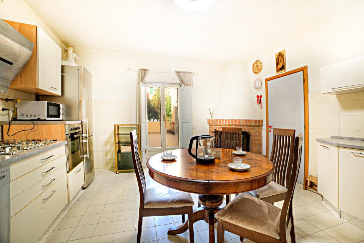 Alfio'S Apartment In เซียนา ภายนอก รูปภาพ